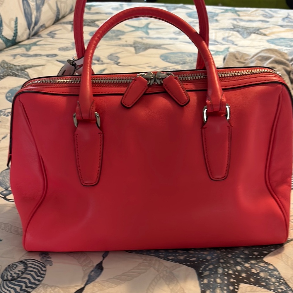 Coach coral handbag - Picture 3 of 11